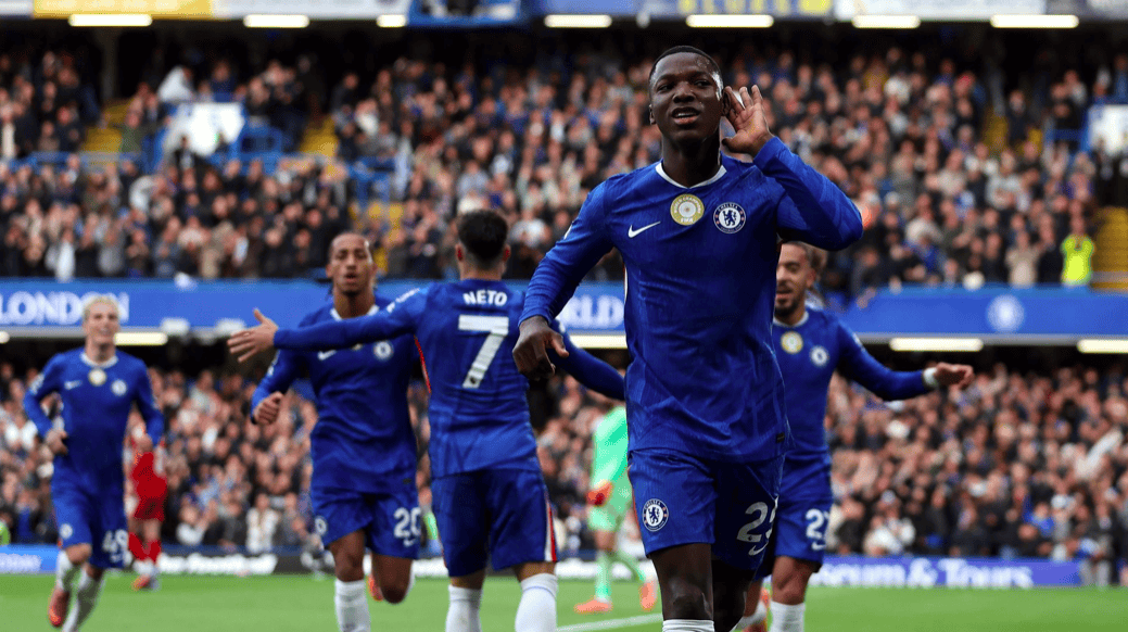 豪门悲喜夜：切尔西2-1绝杀利物浦 拜仁3-0十连胜创造纪录 皇马3-1